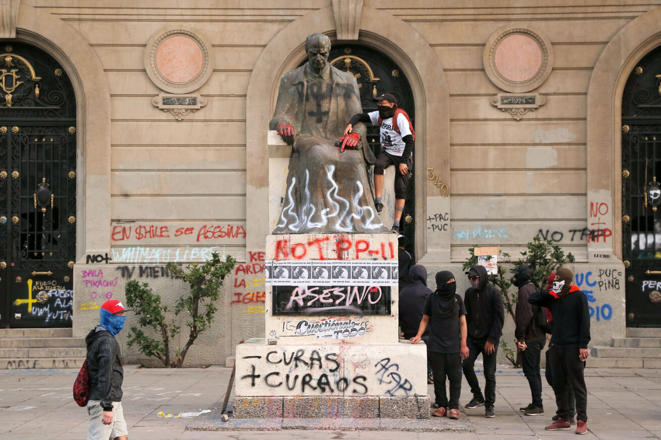 Manifestaciones plaza Baquedano